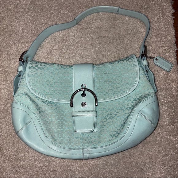 Vintage Coach Shoulder Bag RARE COLOR - Picture 1 of 6